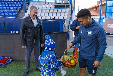 Александр Трубников исполнил мечту юного футболиста